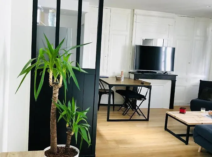 Le Secret De Lea Apartment